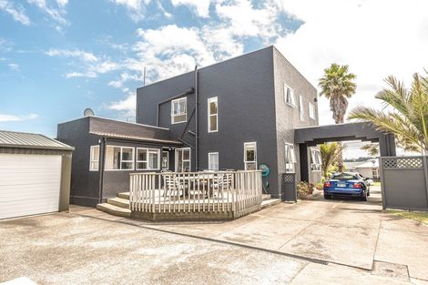 Photo of property in 5 Kawatiri Avenue, Gonville, Whanganui, 4501