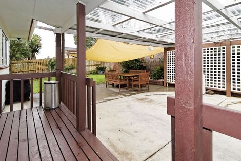 Photo of property in 116 Borich Road, Sunnyvale, Auckland, 0612