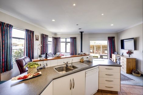 Photo of property in 106 Stortford Street, Saint Leonards, Hastings, 4120