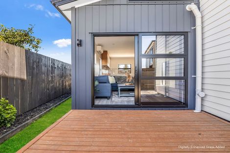 Photo of property in 2b Mayflower Close, Mangere East, Auckland, 2024