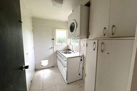 Photo of property in 23 Serrita Avenue, Sunnyhills, Auckland, 2010