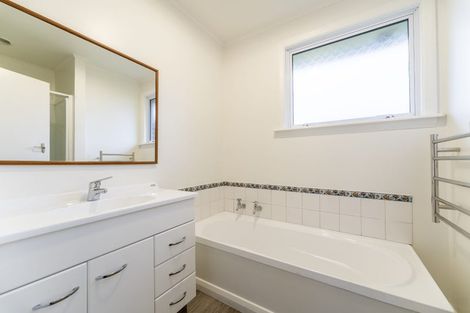 Photo of property in 16 Totara Place, Highfield, Timaru, 7910