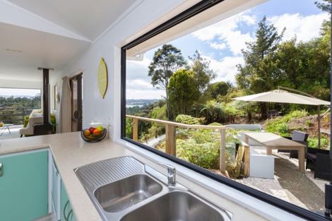 Photo of property in 986 Sandspit Road, Sandspit, Warkworth, 0982