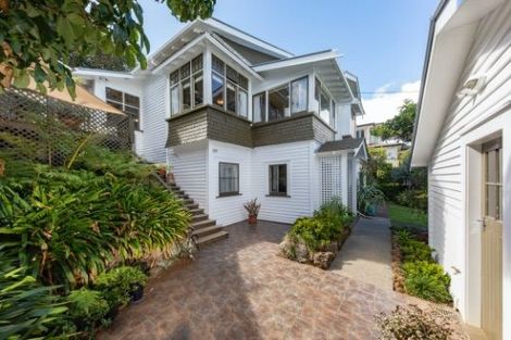 Photo of property in 27 Jubilee Avenue, Devonport, Auckland, 0624