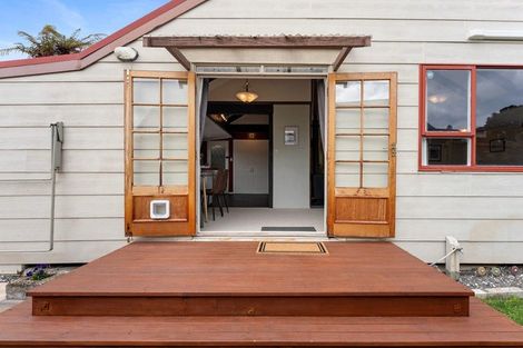 Photo of property in 93 Rimu Road, Raumati Beach, Paraparaumu, 5032
