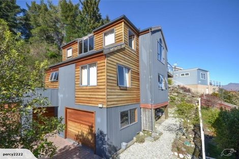 Photo of property in 12b Windsor Place, Queenstown, 9300