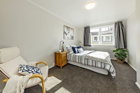 Photo of property in 34 Lavinia Crescent, Mangere East, Auckland, 2024