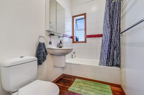 Photo of property in 5 Wellington Street, Hamilton East, Hamilton, 3216