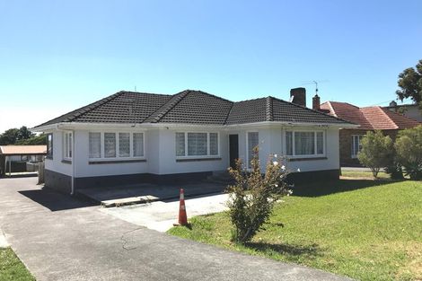 Photo of property in 71 Station Road, Papatoetoe, Auckland, 2025