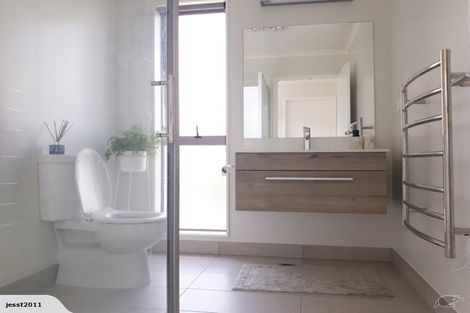 Photo of property in 25 Rangihina Road, Hobsonville, Auckland, 0616