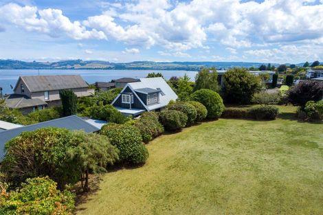 Photo of property in 16 Harvey Street, Waipahihi, Taupo, 3330