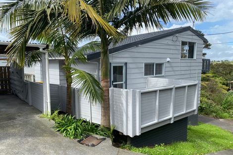 Photo of property in 2/42 Manuka Road, Glenfield, Auckland, 0629