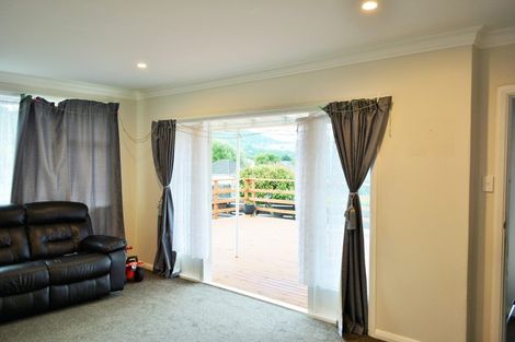 Photo of property in 113 Stokes Valley Road, Stokes Valley, Lower Hutt, 5019
