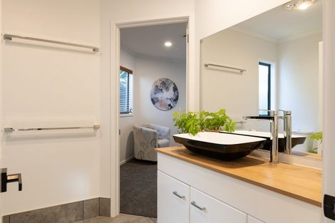 Photo of property in 51b Meadowland Street, Matua, Tauranga, 3110