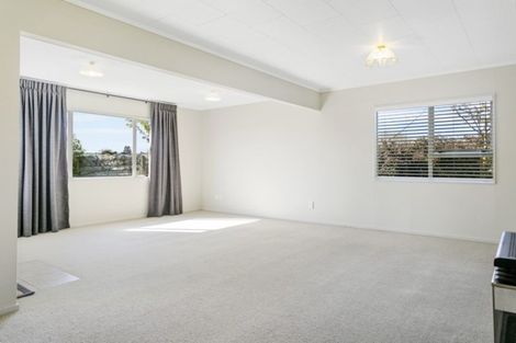 Photo of property in 2/23 Kiddle Drive, Hilltop, Taupo, 3330