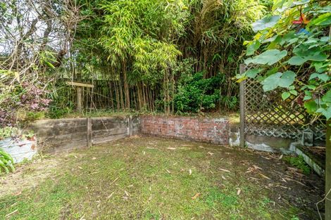 Photo of property in 12 Waipuna Grove, Stokes Valley, Lower Hutt, 5019