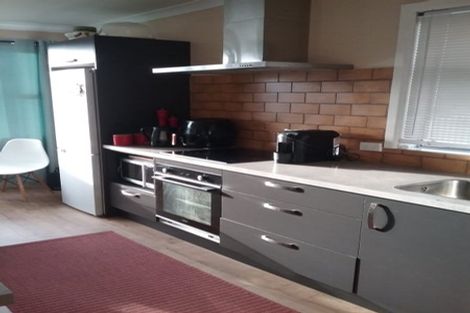 Photo of property in 83 Park Terrace, Waikuku Beach, 7473