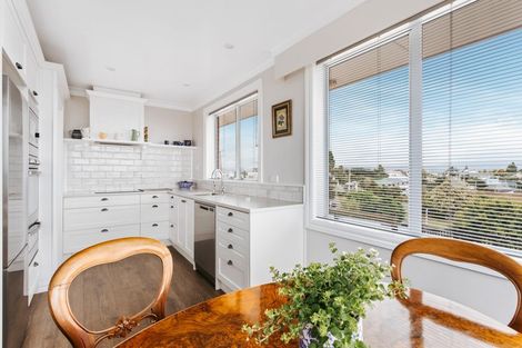 Photo of property in 63 Harbour View Road, Omokoroa, 3114