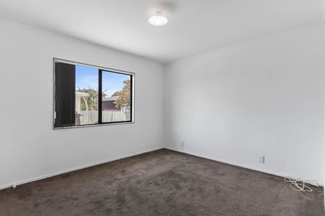 Photo of property in 2/14 John Street, Mangere East, Auckland, 2024