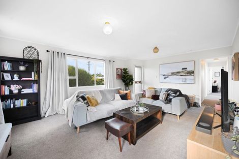 Photo of property in 9 Newcastle Road, Dinsdale, Hamilton, 3204