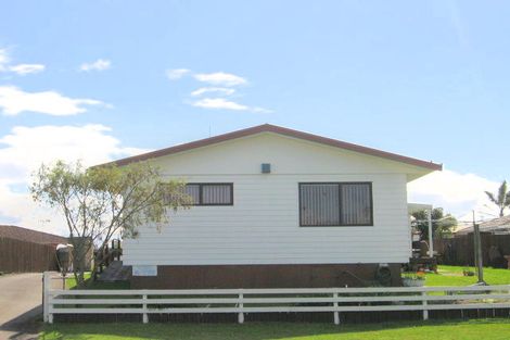 Photo of property in 35 Monowai Street, Mount Maunganui, 3116