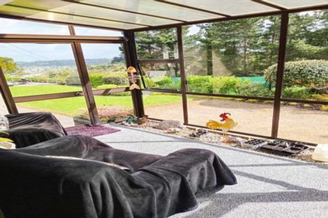 Photo of property in 28 Shakespeare Road, Bastia Hill, Whanganui, 4500