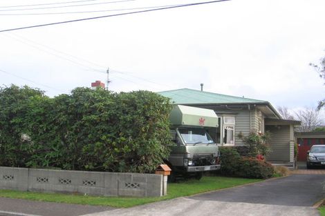 Photo of property in 5 Junction Street, Fairfield, Lower Hutt, 5011