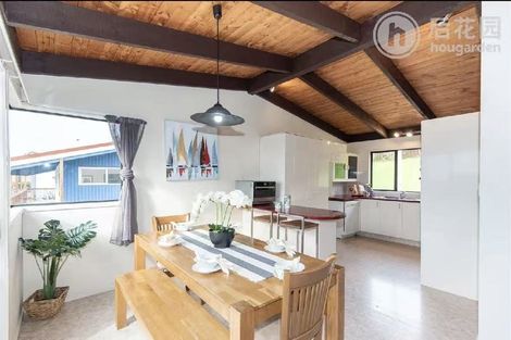 Photo of property in 9 Danbury Drive, Torbay, Auckland, 0630