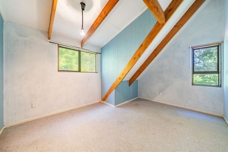 Photo of property in 122 Plateau Road, Te Marua, Upper Hutt, 5018