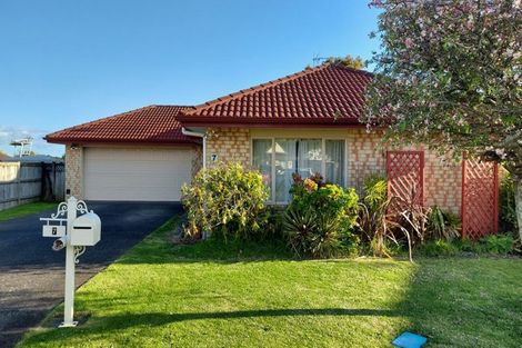Photo of property in 7 Ironstone Place, Randwick Park, Auckland, 2105