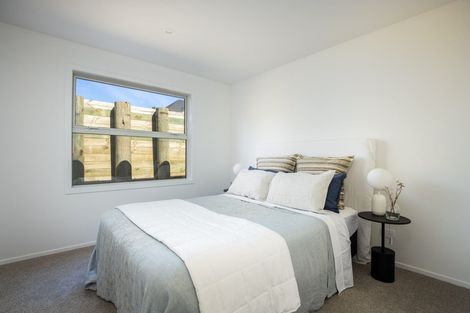 Photo of property in 9a Lemont Place, Westown, New Plymouth, 4310