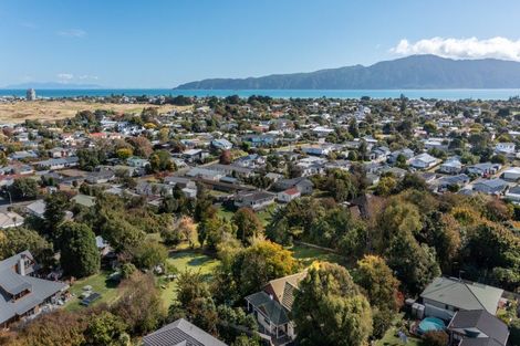 Photo of property in 88a Mazengarb Road, Paraparaumu Beach, Paraparaumu, 5032