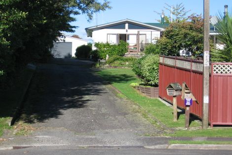 Photo of property in 11 Kitchener Place, Putaruru, 3411