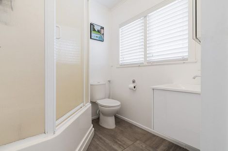 Photo of property in 1/10 Ron Keat Drive, Papakura, 2110