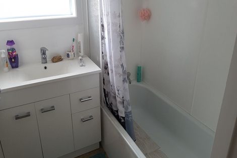 Photo of property in 2/19 Milan Road, Papatoetoe, Auckland, 2025