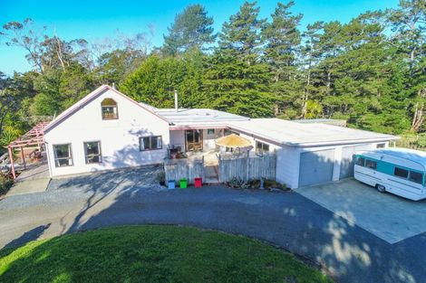 Photo of property in 127 Matakohe East Road, Matakohe, 0593