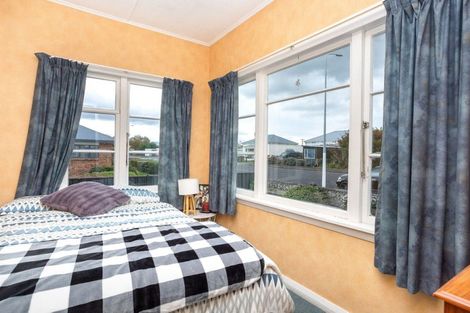 Photo of property in 50 Mcphee Street, Dannevirke, 4930