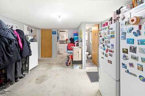 Photo of property in 9 Thames Street, Gore, 9710
