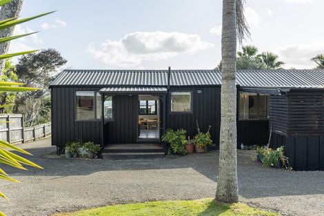 Photo of property in 32a Kiteone Road, Parua Bay, Whangarei, 0174