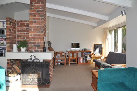 Photo of property in 64 Beach Road, Pahurehure, Papakura, 2113