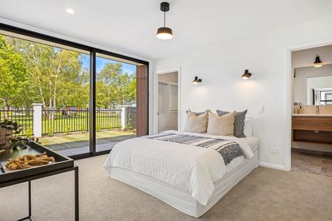 Photo of property in 13 Pembrook Close, Rangiora, 7400