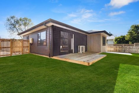 Photo of property in 4/59 Oakfield Crescent, Pukete, Hamilton, 3200