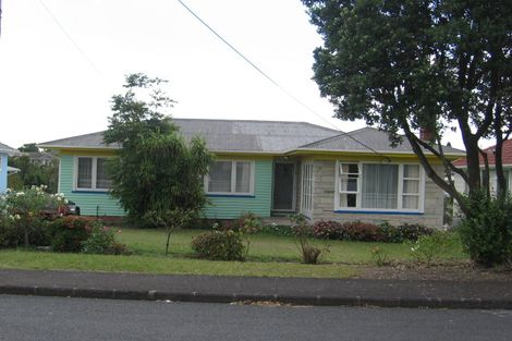 Photo of property in 53 Kelman Road, Kelston, Auckland, 0602