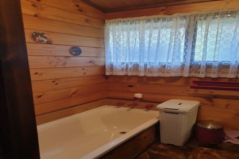 Photo of property in 20 Paulownia Place, Totara Heights, Auckland, 2105