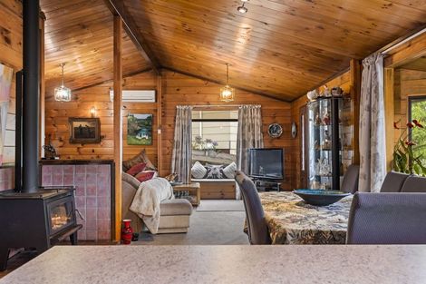 Photo of property in 19 Buchanan Place, Sunnybrook, Rotorua, 3015