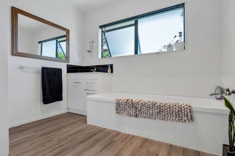 Photo of property in 14 Bronte Place, Owhata, Rotorua, 3010