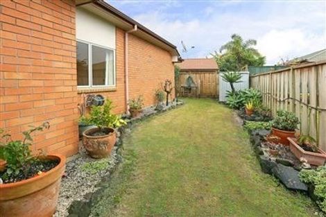 Photo of property in 1 Braestar Court, Henderson, Auckland, 0612
