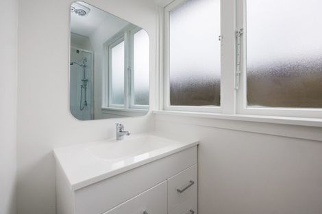 Photo of property in 37 Monrad Street, Highbury, Palmerston North, 4412