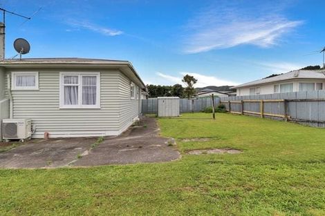 Photo of property in 90 Wise Street, Wainuiomata, Lower Hutt, 5014