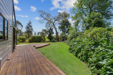 Photo of property in 1304 Glenbrook Road, Glenbrook, Waiuku, 2681